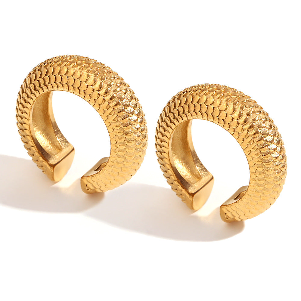 Chunky stainless steal ear cuff