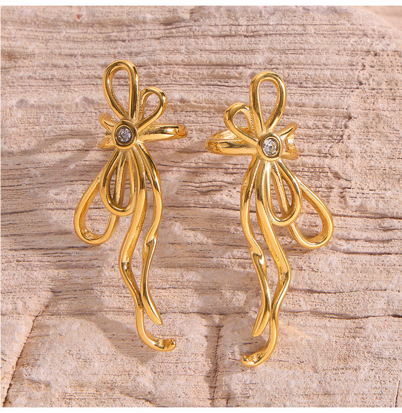Sweet bow ear cuff