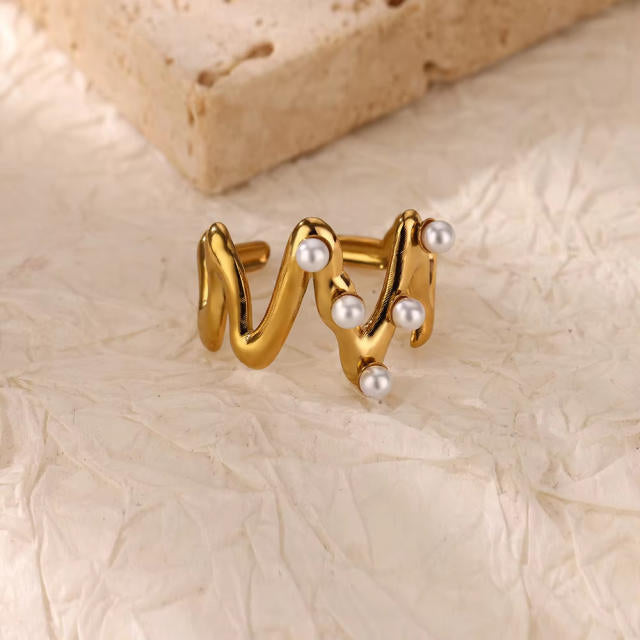 LUX pearl delicate rings