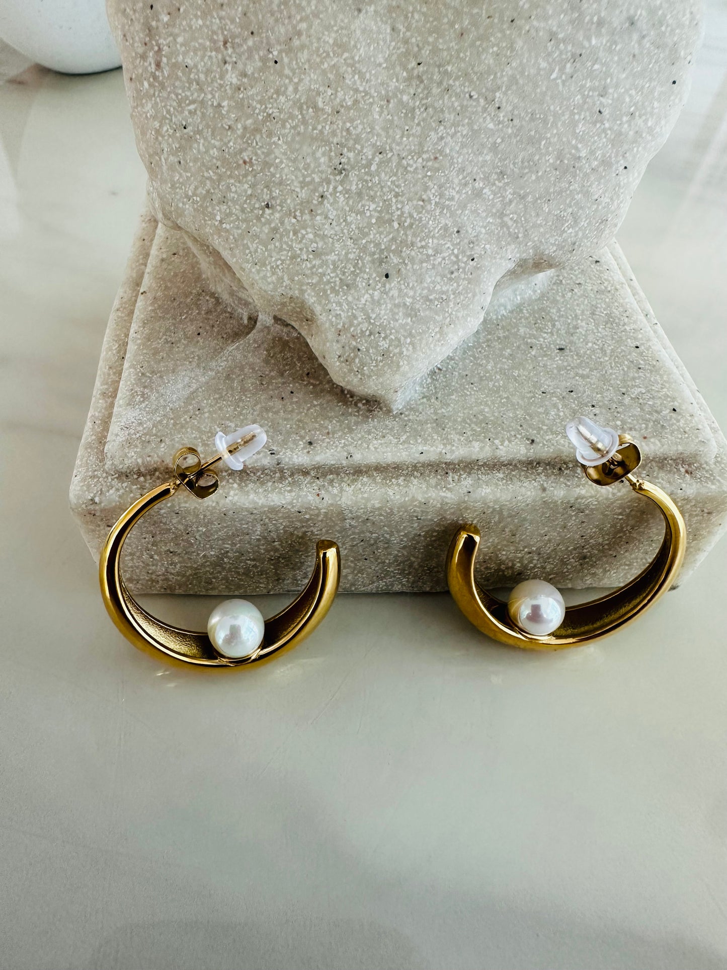 Moon Pearl Hoop