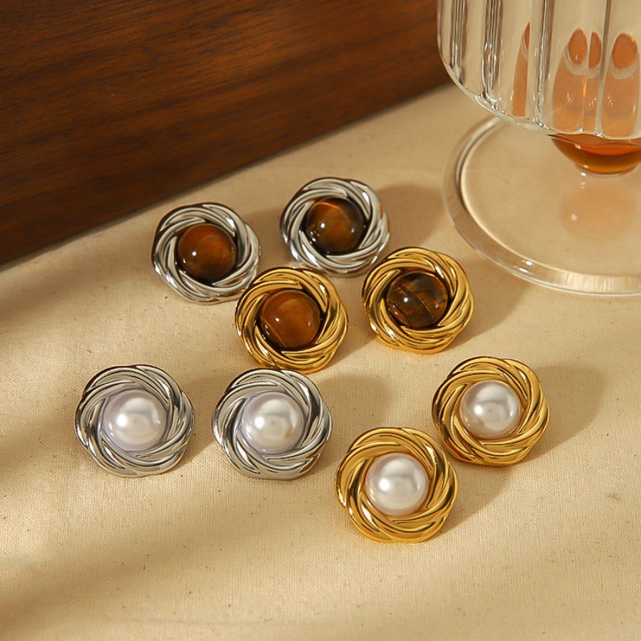 Pearl button gold earrings