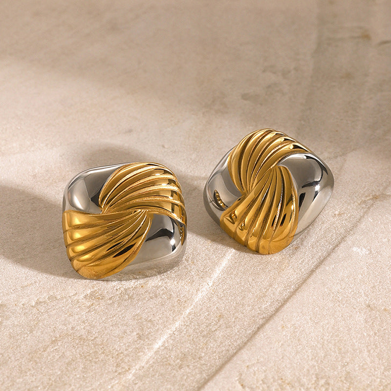 Two tone square earring