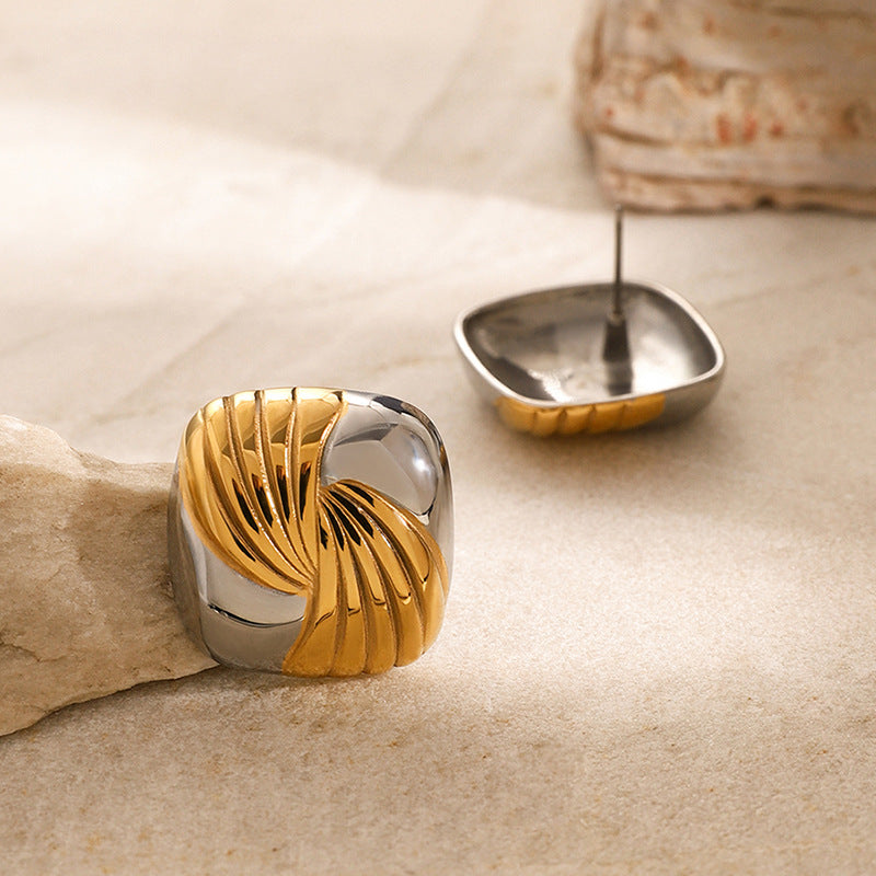 Two tone square earring